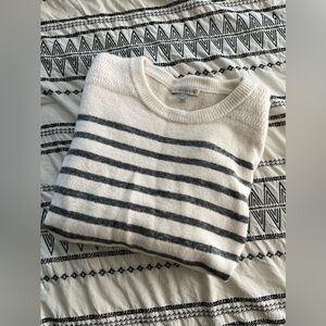 41 Hawthorn Stripped Sweater